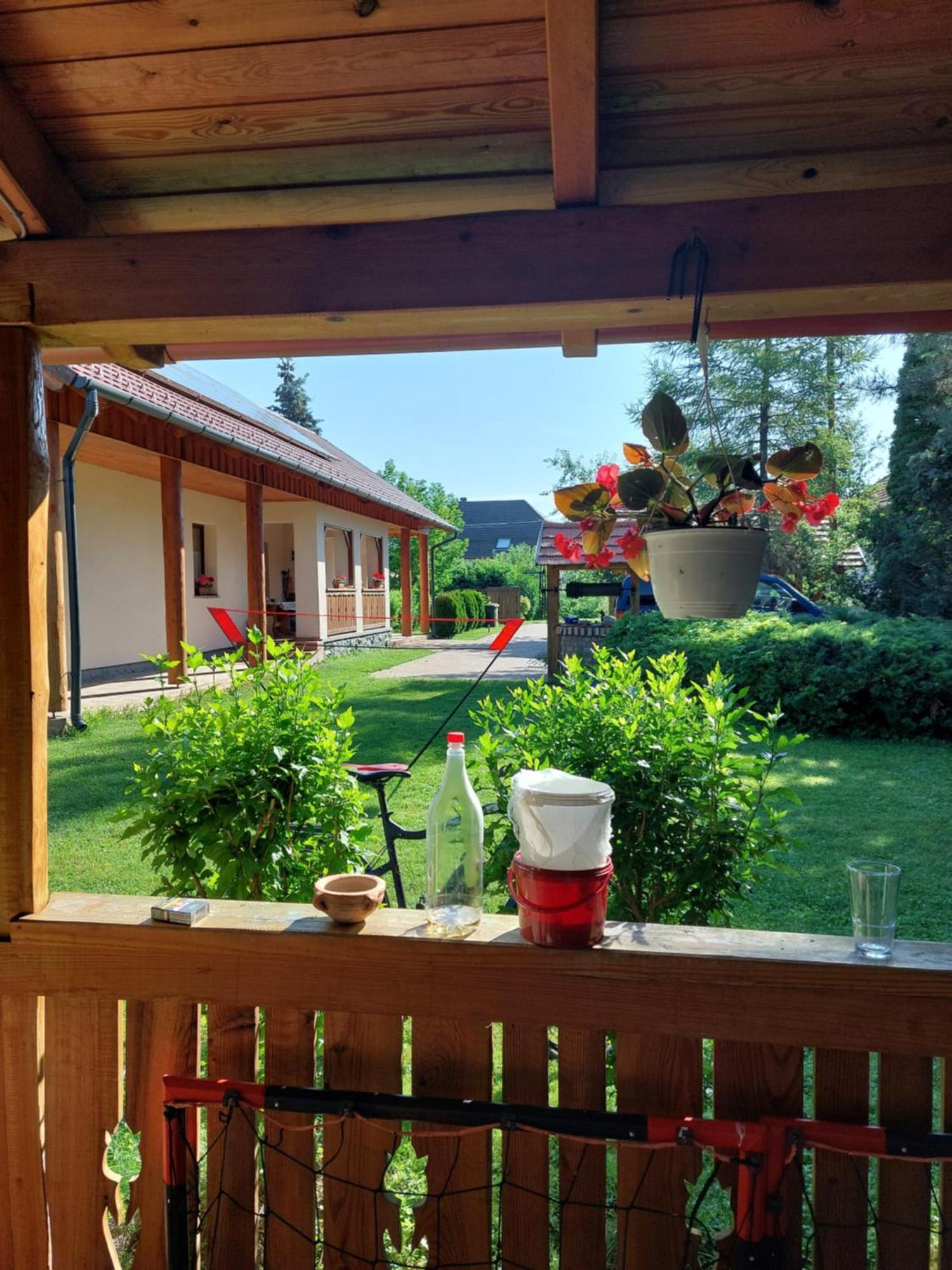 Zergeboglár Vendégház Szilvásvárad Exterior foto