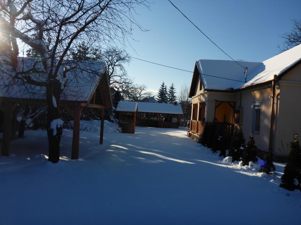 Zergeboglár Vendégház Szilvásvárad Exterior foto